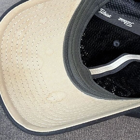Titleist Adjustable Golf Hat Cap One Size - Picture 4 of 4